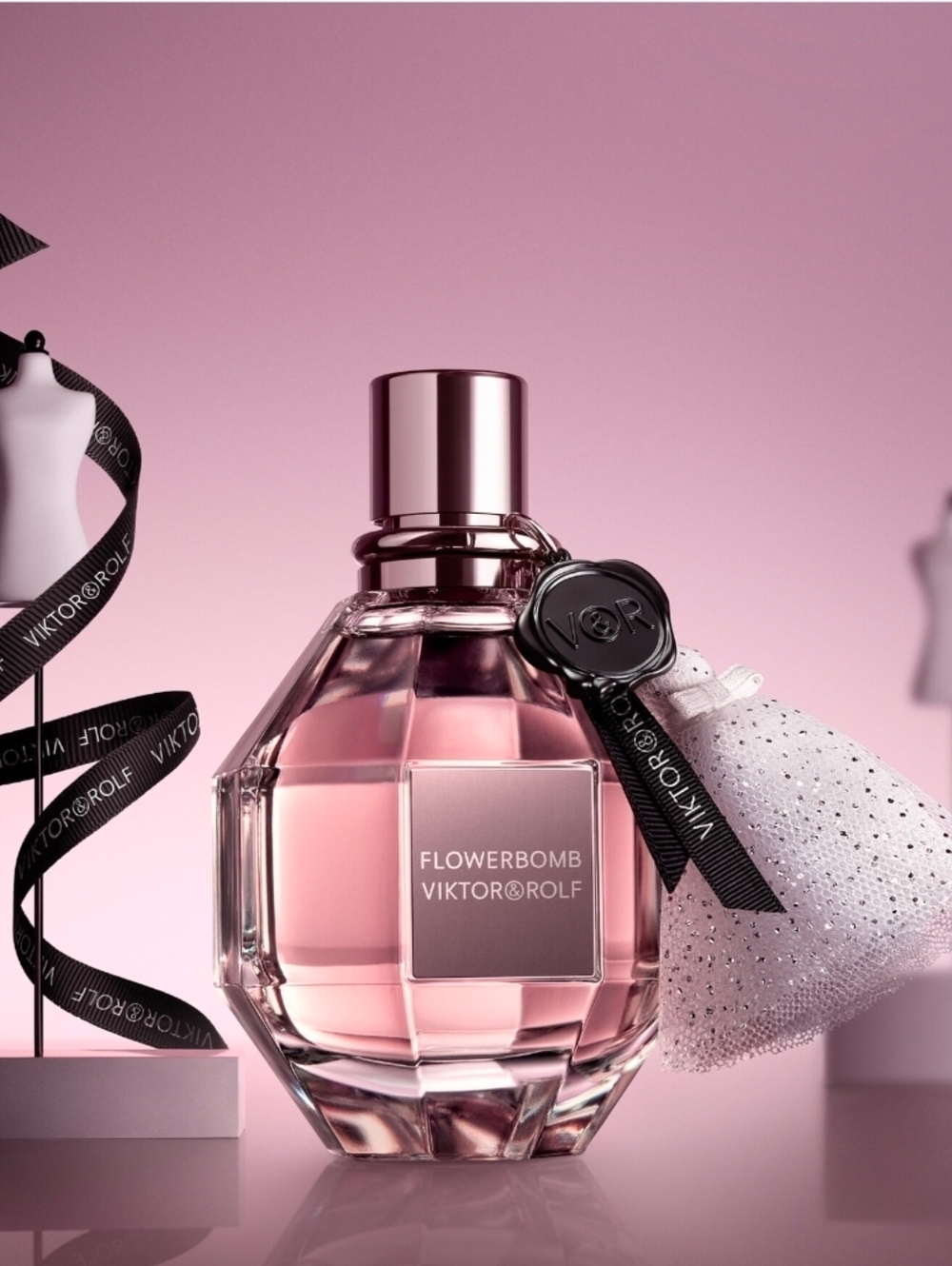 Viktor & Rolf Flowerbomb Eau De Parfum  Reg $182.00 / SALE $ 100; BNIB - Picture 2 of 6